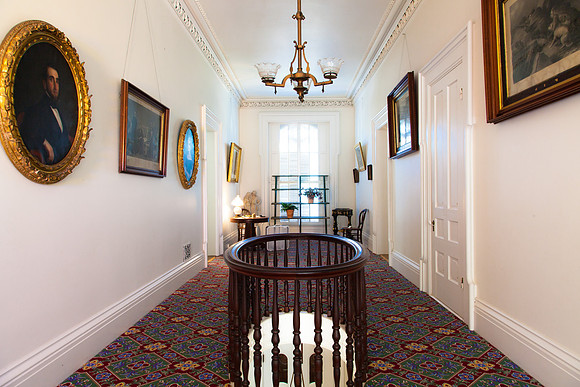 Janesville Wedding Photographer Jason Mielke at the Janesville Lincoln-Tallman House
