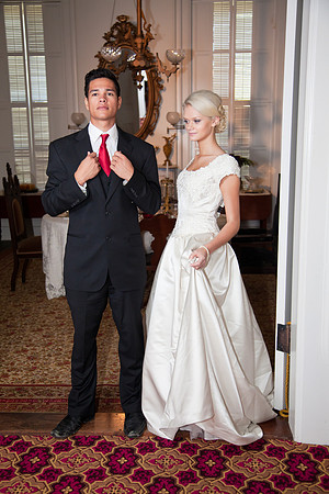 Janesville Wedding Photographer Jason Mielke at the Janesville Lincoln-Tallman House
