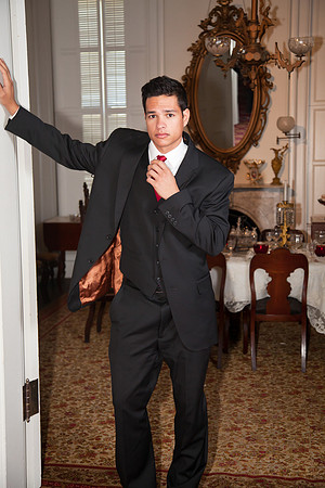Janesville Wedding Photographer Jason Mielke at the Janesville Lincoln-Tallman House