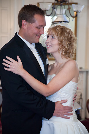 Janesville Wedding Photographer Jason Mielke at the Janesville Lincoln-Tallman House
