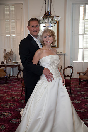 Janesville Wedding Photographer Jason Mielke at the Janesville Lincoln-Tallman House