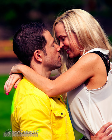 Janesville Photographer | Engagement Photos | Rotary Botanical Gardens